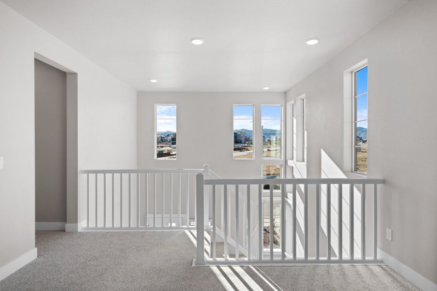 Representative unfurnished interior of a home built from the 5 by Trumark Homes in Trumark Homes at Sterling Ranch, Littleton (Image 31).