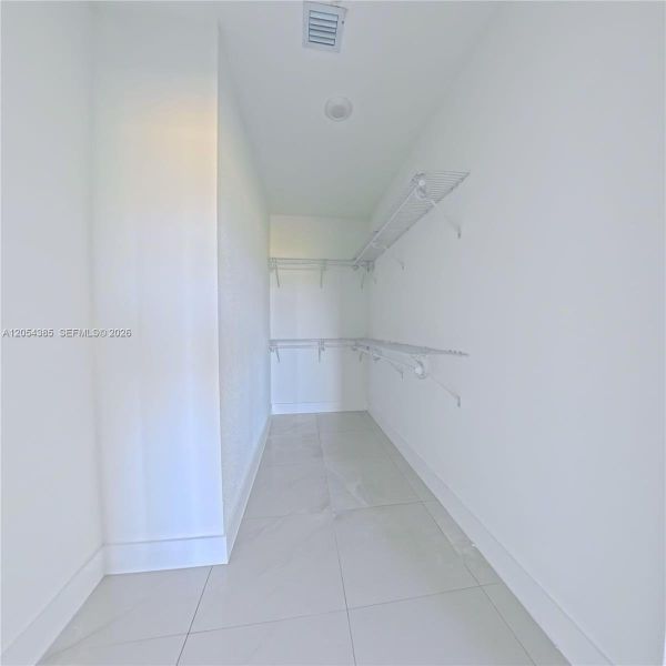 Spacious, unfurnished interior of a new home in , Florida City (Image 9). Spacious, unfurnished interior of a new home in , Florida City (Image 9).