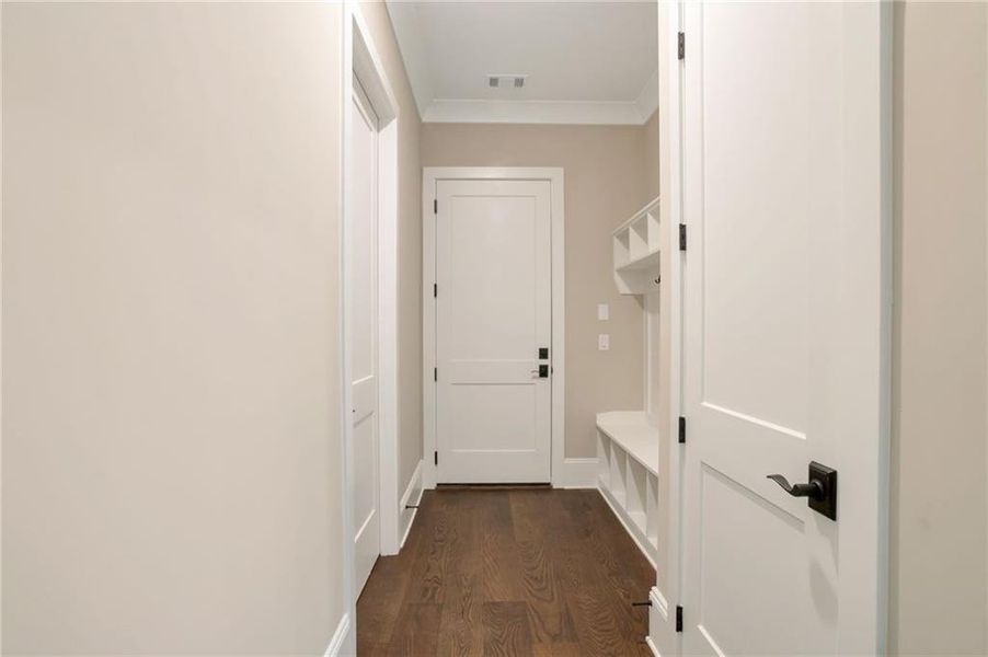 Spacious, unfurnished interior of a new home in , Statham (Image 23).