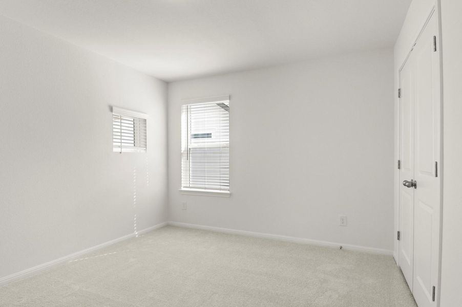 Spacious, unfurnished interior of a new home in Trace, San Marcos (Image 17).