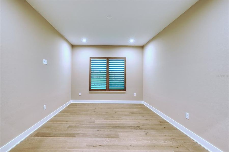 Spacious, unfurnished interior of a new home in , Sarasota (Image 15). Spacious, unfurnished interior of a new home in , Sarasota (Image 15).