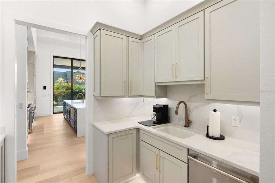 Furnished interior view inside a new home in , Sarasota (Image 50).