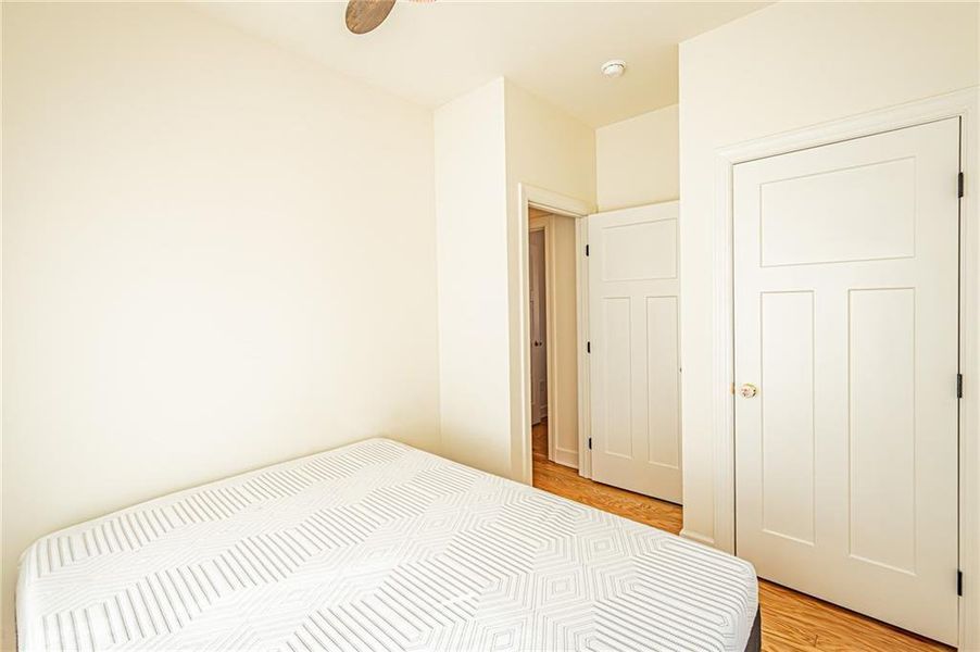 Spacious, unfurnished interior of a new home in , Dahlonega (Image 20).