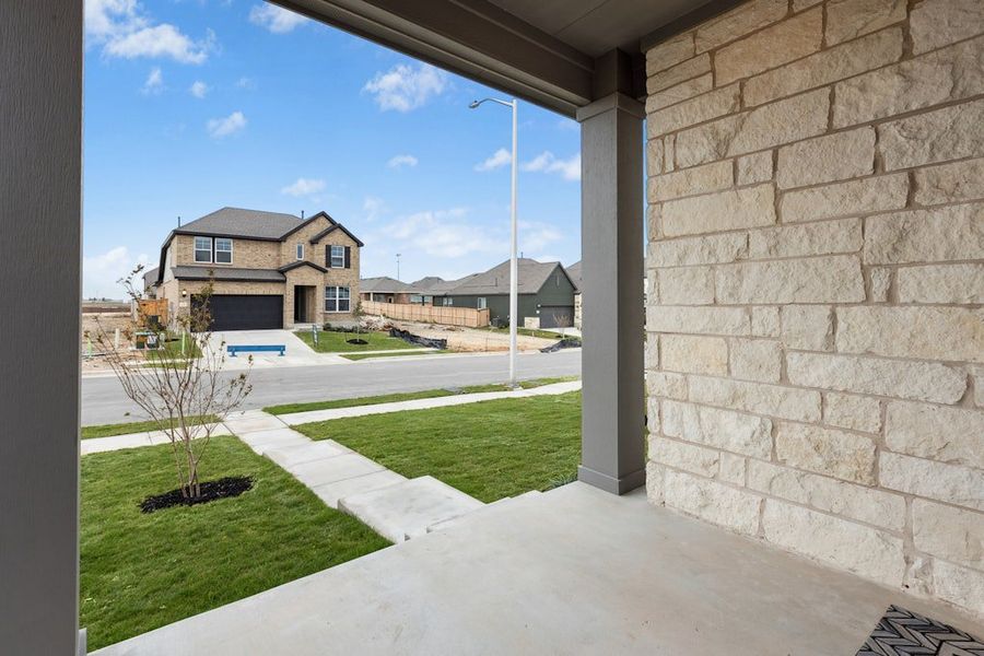 Exterior details and patio area of a home in Mayfair, New Braunfels (Image 3).