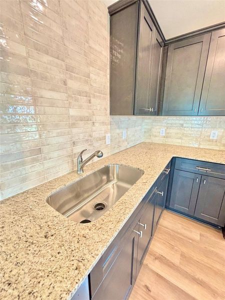 Furnished interior view inside a new home in , Palacios (Image 9).