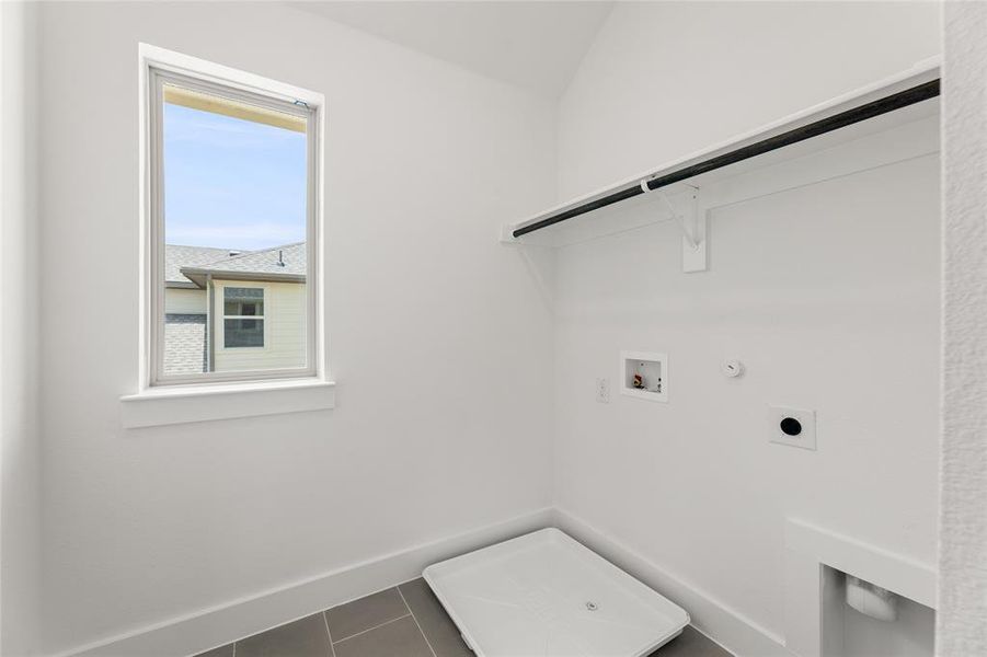 1626 Mint-Utility-1 1626 Mint-Utility-1