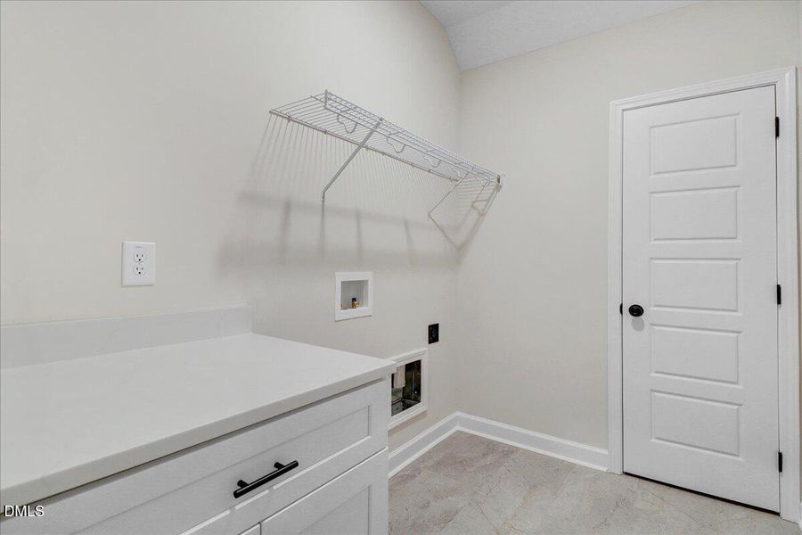 34-3725 Huntcliff Dr-34