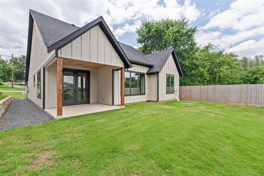 Exterior details and patio area of a home in , Granbury (Image 24). Exterior details and patio area of a home in , Granbury (Image 24).