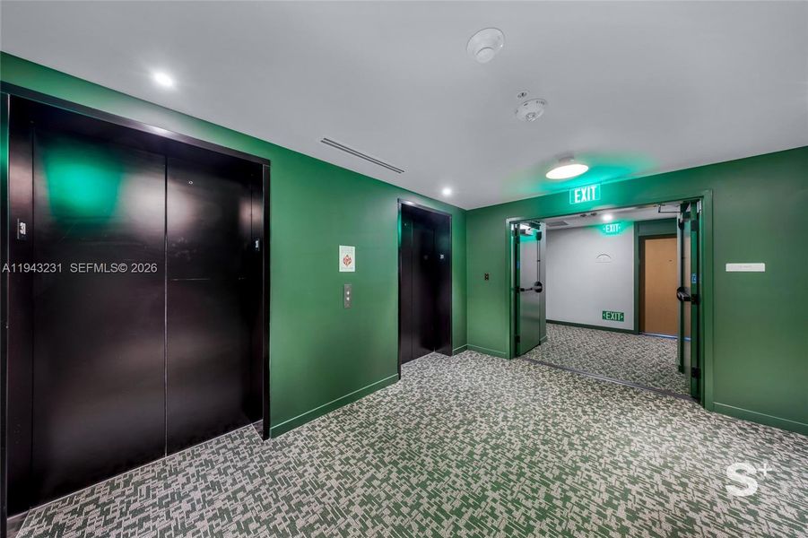 Spacious, unfurnished interior of a new home in , Miami (Image 21).