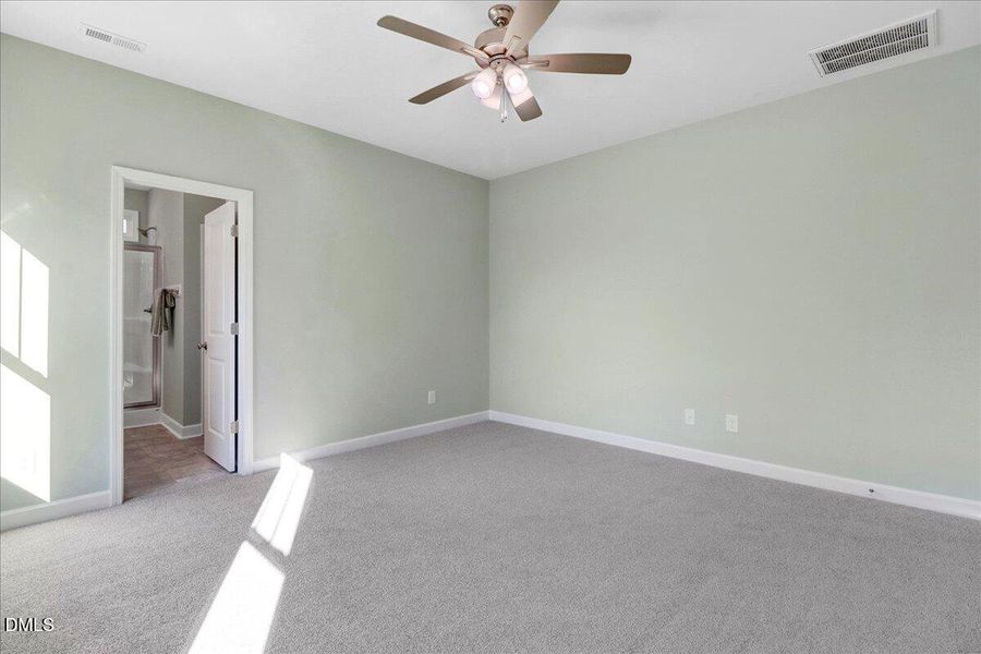 24-104 E Sillinger Dr-24