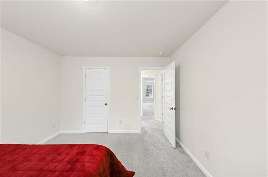 Spacious, unfurnished interior of a new home in Independence, Loganville (Image 40).