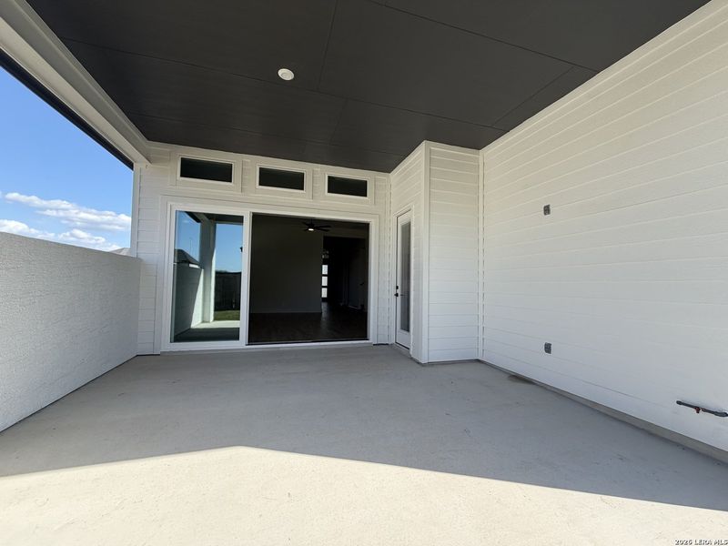 Exterior details and patio area of a home in Mesa Western, Cibolo (Image 4). Exterior details and patio area of a home in Mesa Western, Cibolo (Image 4).