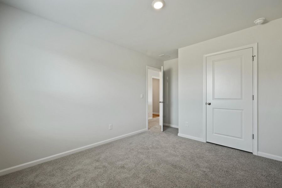 Spacious, unfurnished interior of a new home in , Manning (Image 23).