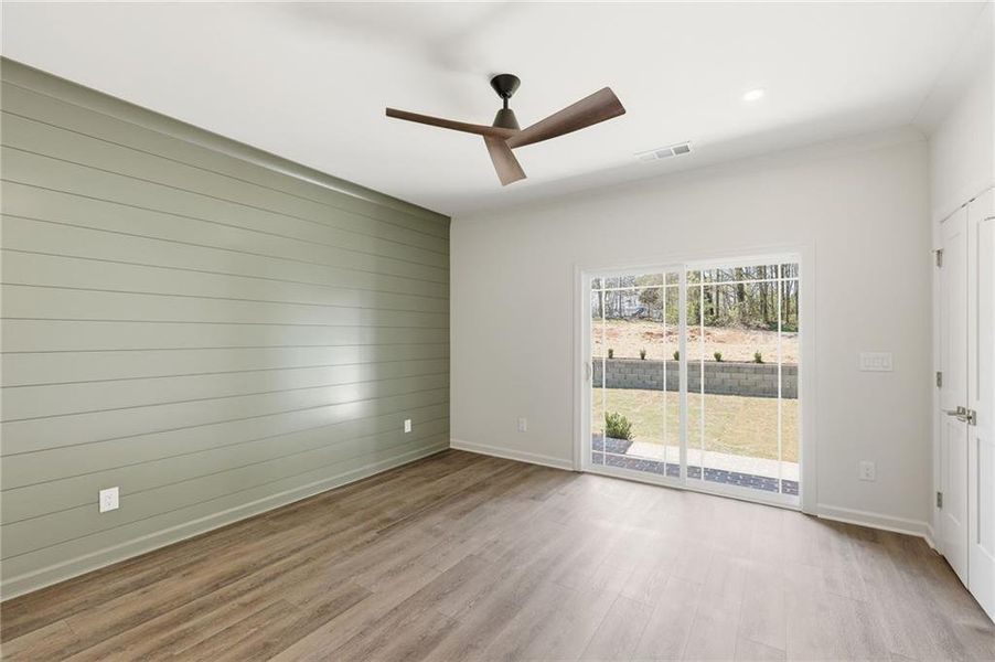 Spacious, unfurnished interior of a new home in , Gainesville (Image 15).