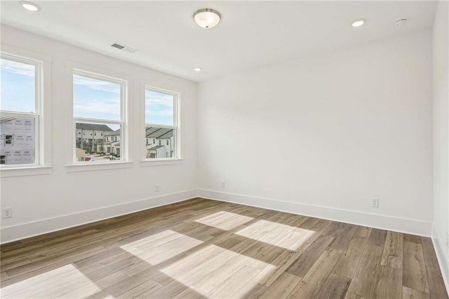Spacious, unfurnished interior of a new home in Park Vue, Atlanta (Image 31). Spacious, unfurnished interior of a new home in Park Vue, Atlanta (Image 31).