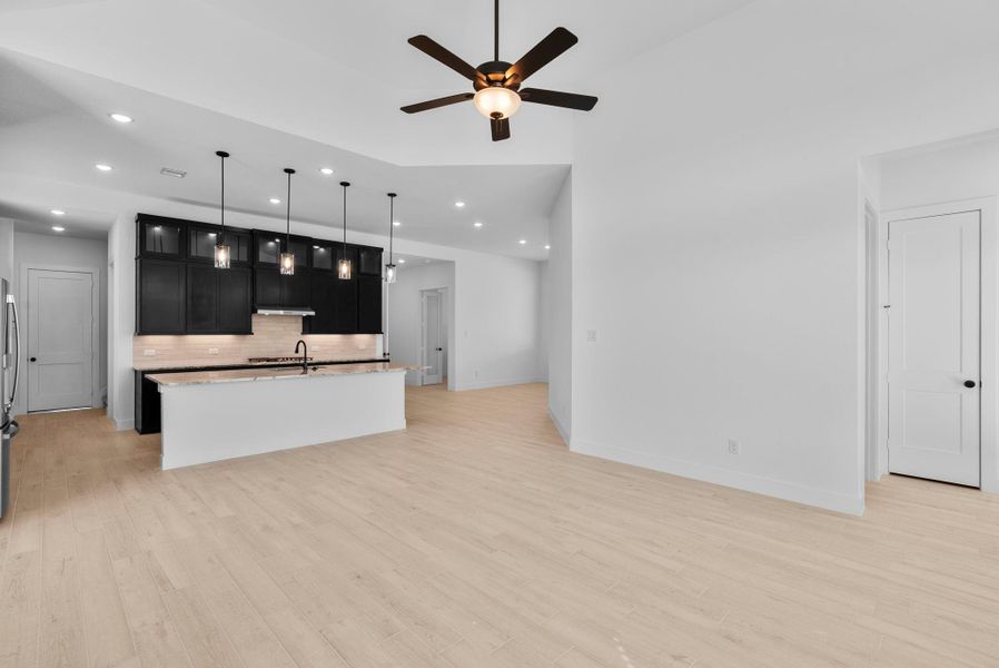 Photos are REPRESENTATIVE of the home /floor plan and are NOT of the actual home.  Selections, features, and room options may vary.