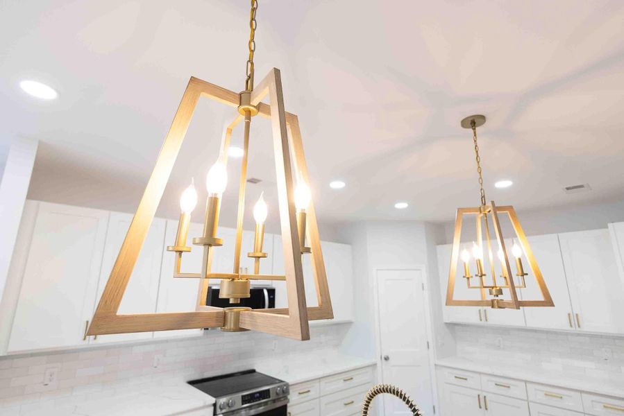 Image 8 of a home in . Image 8 of a home in .