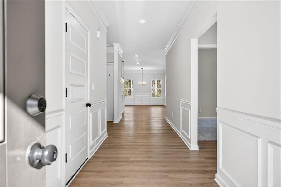 Spacious, unfurnished interior of a new home in Allen Manor, Hoschton (Image 19).