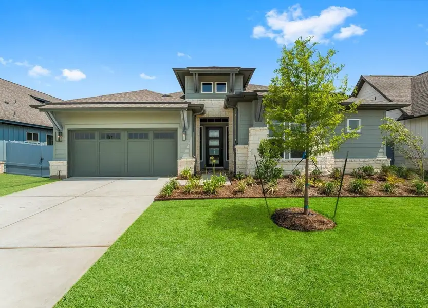 Move-in Ready with 3 Bedrooms, 3.5 Baths, Game Room, and Study! Move-in Ready with 3 Bedrooms, 3.5 Baths, Game Room, and Study!