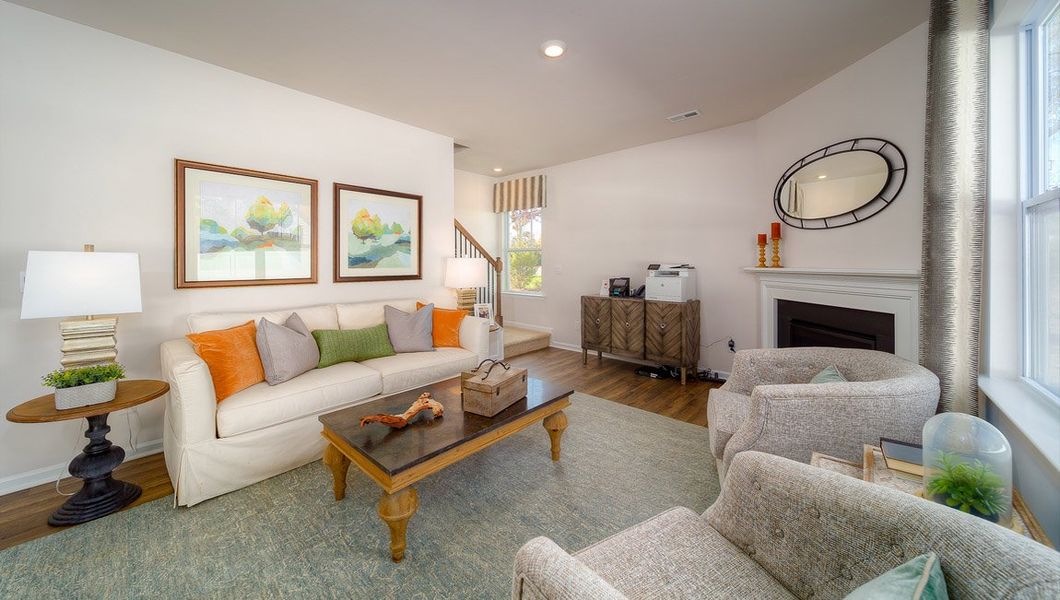 Furnished interior view inside a new home in Valleywood Farms, Waynesville (Image 10).