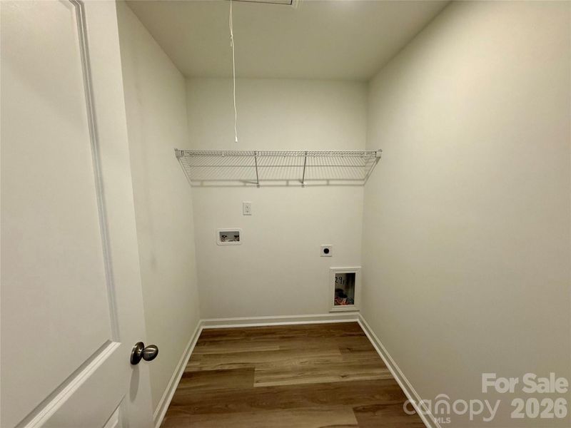 Spacious, unfurnished interior of a new home in , Granite Quarry (Image 21).