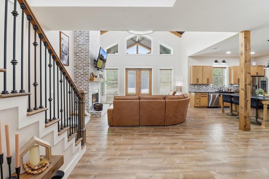Furnished interior view inside a new home in , Inglis (Image 52).