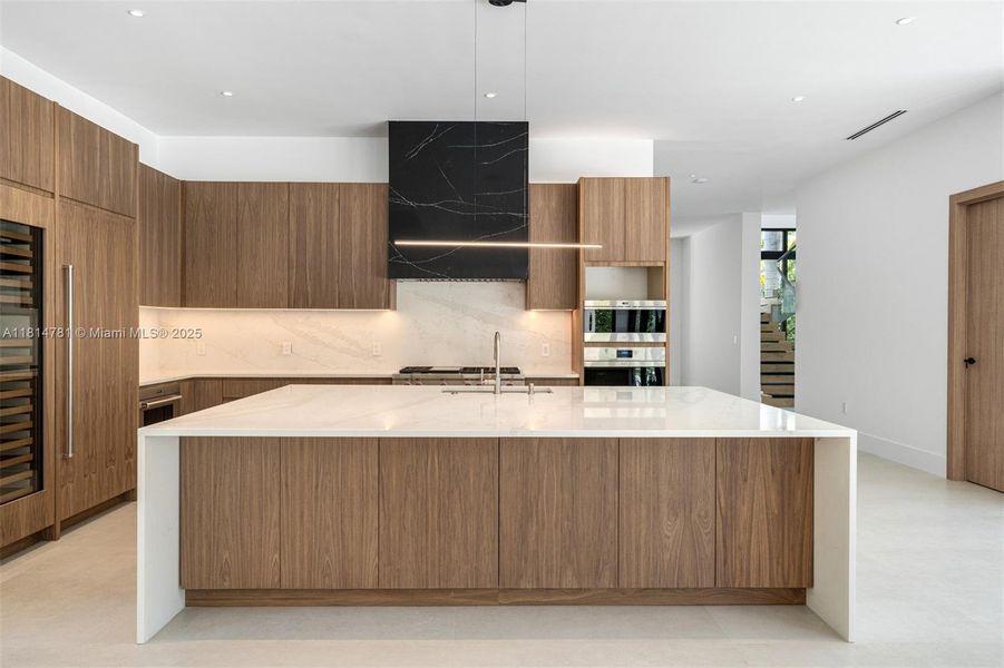 Furnished interior view inside a new home in , Pinecrest (Image 46).