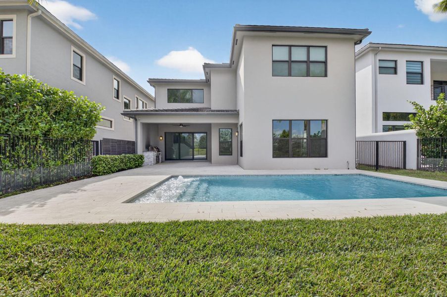 Exterior details and patio area of a home in , Boca Raton (Image 25).