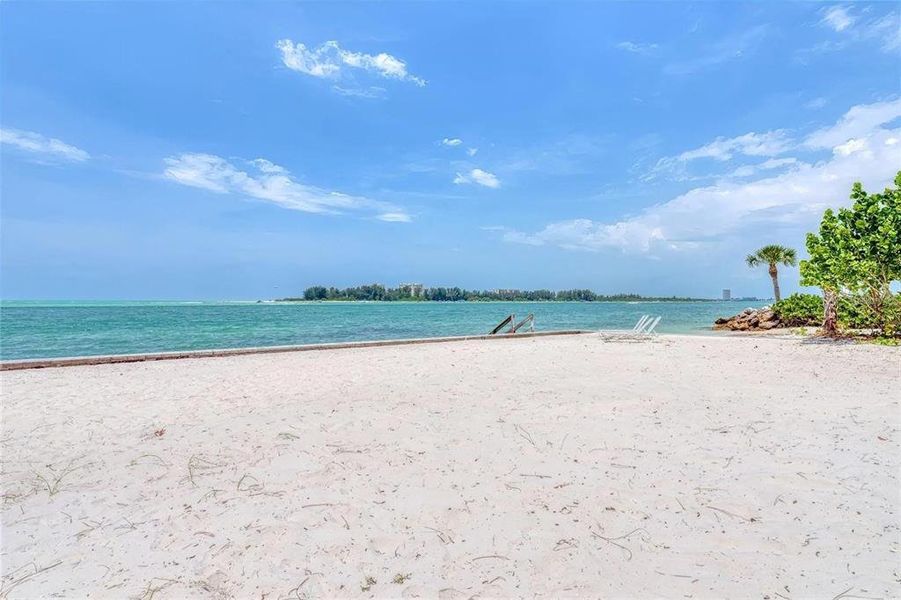 Natural landscape and outdoor views near in Sarasota (Image 34). Natural landscape and outdoor views near in Sarasota (Image 34).