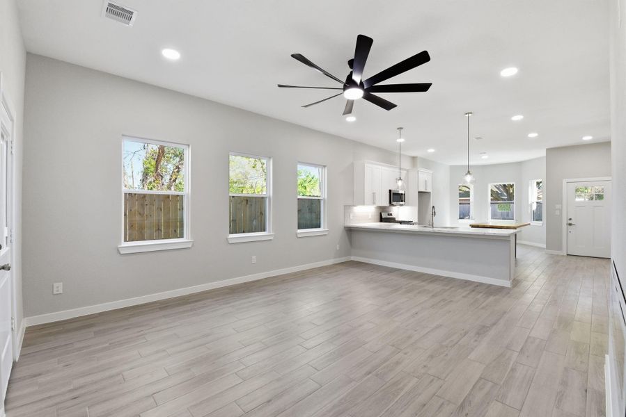 Spacious, unfurnished interior of a new home in , Spring (Image 15).