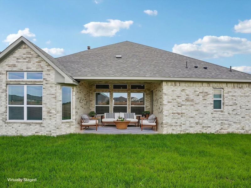 Exterior details and patio area of a home in Massey Oaks - Estate Series, Pearland (Image 22).