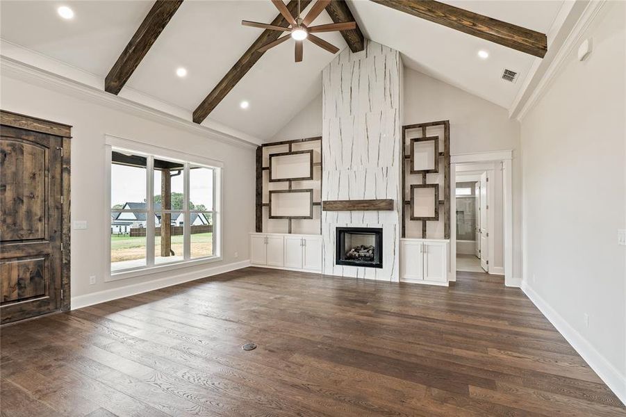 Spacious, unfurnished interior of a new home in , Bullard (Image 17).