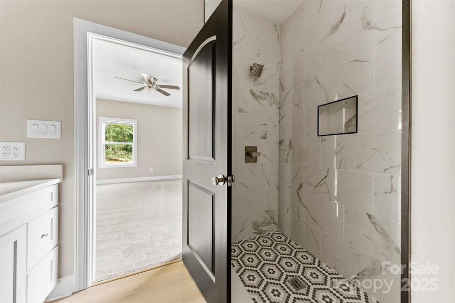 Furnished interior view inside a new home in , Kings Mountain (Image 11).