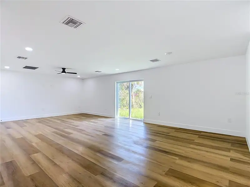 Spacious, unfurnished interior of a new home in , Lehigh Acres (Image 20). Spacious, unfurnished interior of a new home in , Lehigh Acres (Image 20).