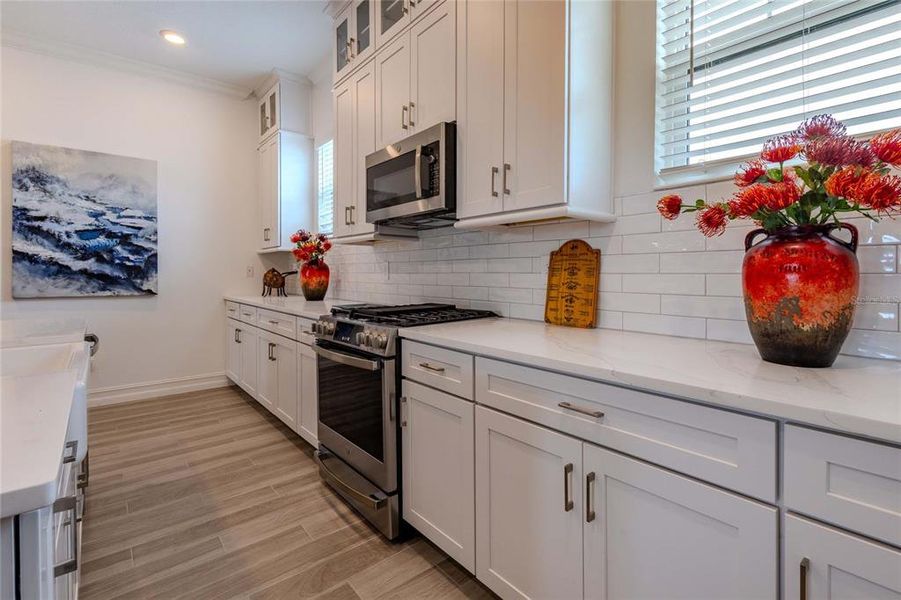 Furnished interior view inside a new home in , Ruskin (Image 37).