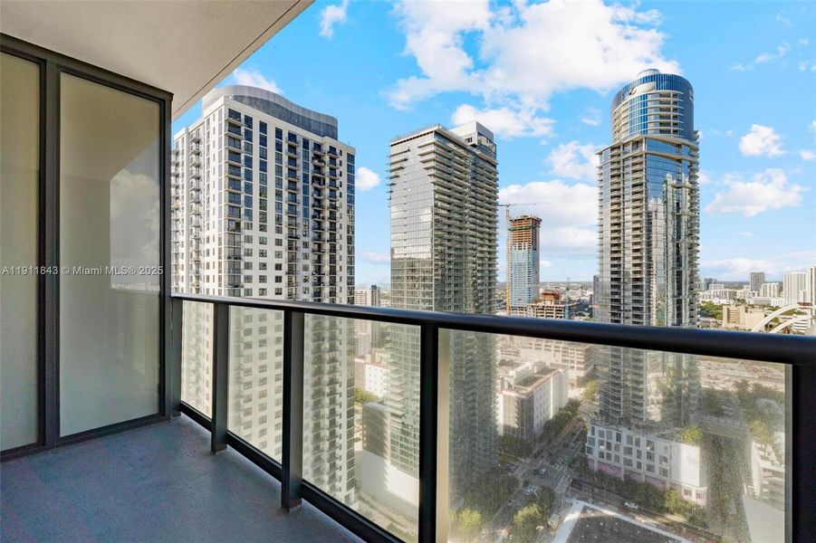 Condo located in Miami, FL showcasing its design and architecture (Image 2).