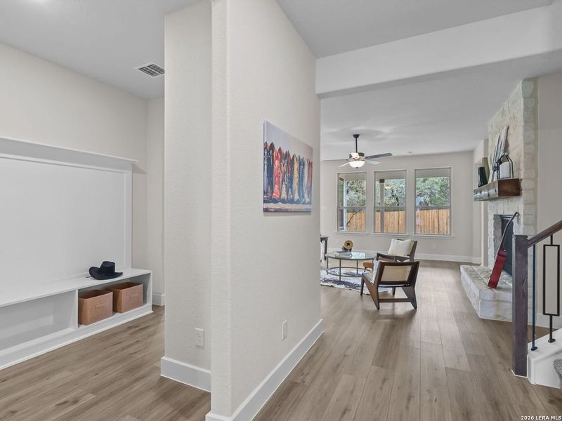 Furnished interior view inside a new home in Potranco Oaks, Castroville (Image 6). Furnished interior view inside a new home in Potranco Oaks, Castroville (Image 6).