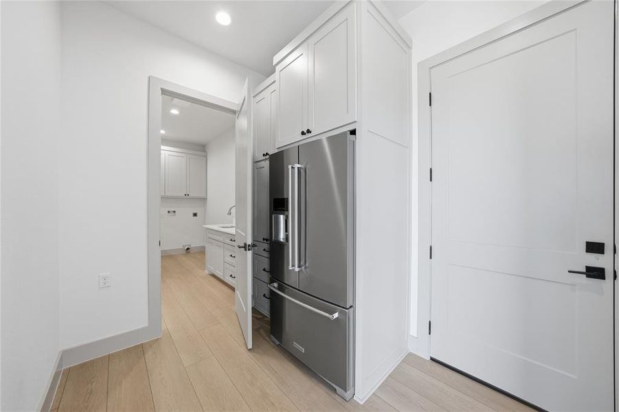 Furnished interior view inside a new home in , Mabank (Image 10). Furnished interior view inside a new home in , Mabank (Image 10).