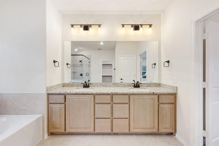 Furnished interior view inside a new home in Star Ranch, Godley (Image 11).