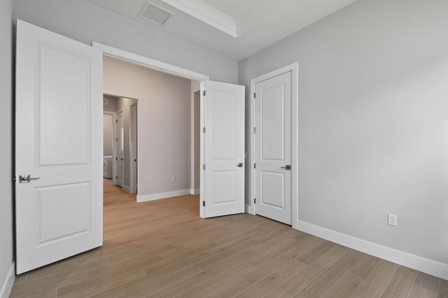 Spacious, unfurnished interior of a new home in Greyhawk Landing, Lake Worth (Image 40).