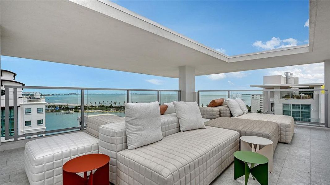 Exterior details and patio area of a home in , Sarasota (Image 1). Exterior details and patio area of a home in , Sarasota (Image 1).