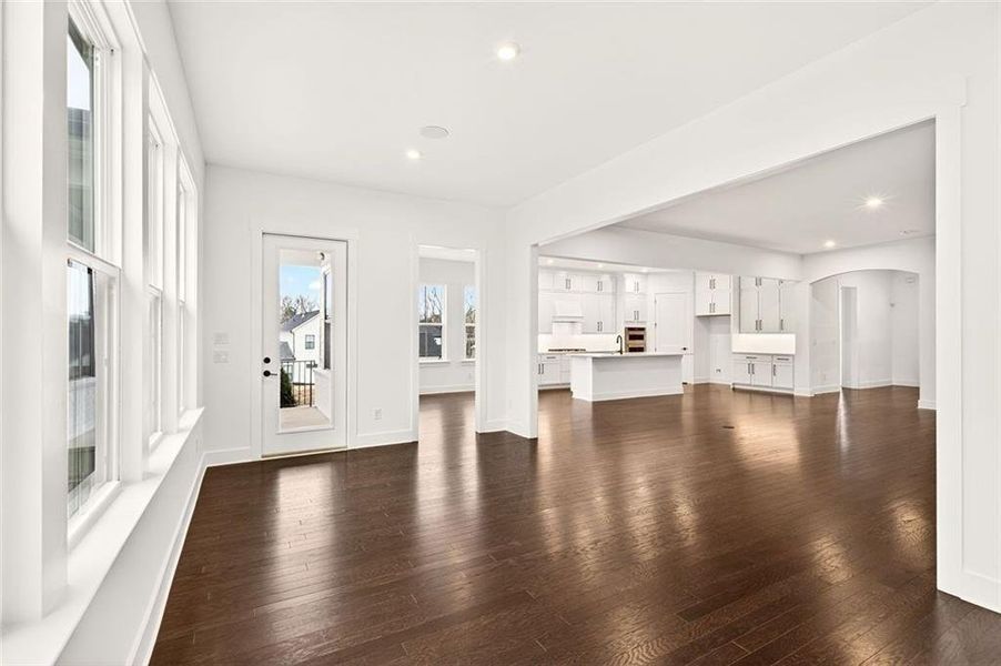 Spacious, unfurnished interior of a new home in , Cumming (Image 40).