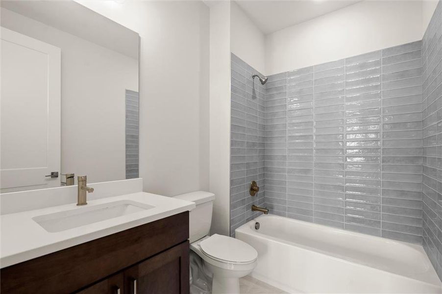 Furnished interior view inside a new home in , Alpharetta (Image 6).