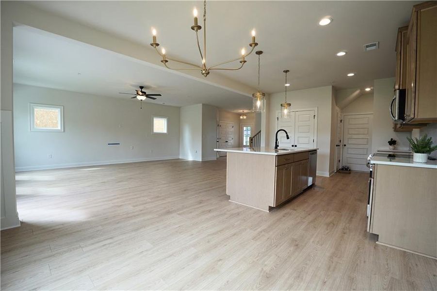 Spacious, unfurnished interior of a new home in , Marietta (Image 20). Spacious, unfurnished interior of a new home in , Marietta (Image 20).