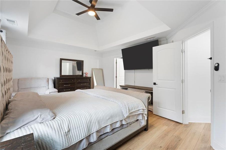 Furnished interior view inside a new home in , Snellville (Image 13).