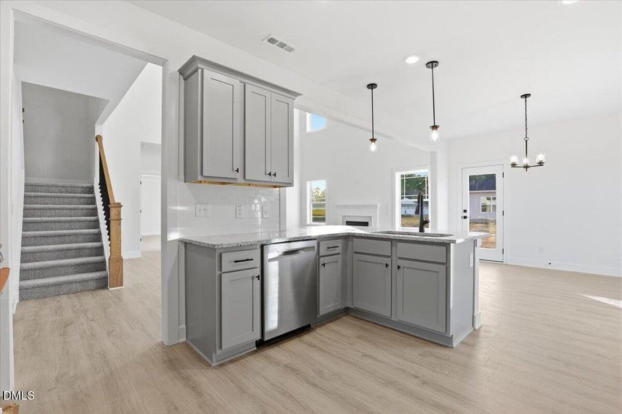 23-105 Brighton St-23