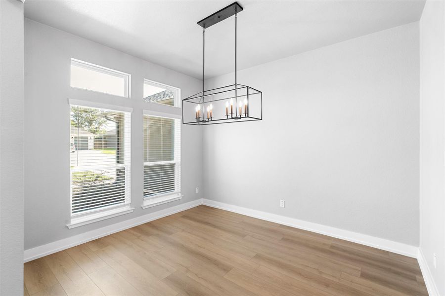 Spacious, unfurnished interior of a new home in , Nolanville (Image 27).