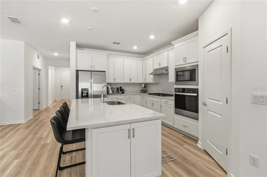 Furnished interior view inside a new home in , Valrico (Image 7).