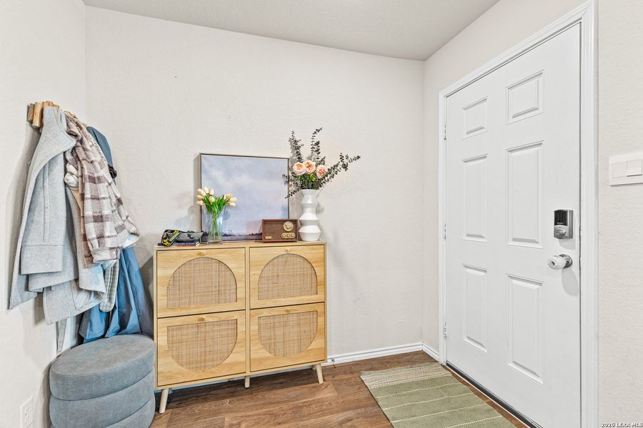 Furnished interior view inside a new home in , San Antonio (Image 26). Furnished interior view inside a new home in , San Antonio (Image 26).