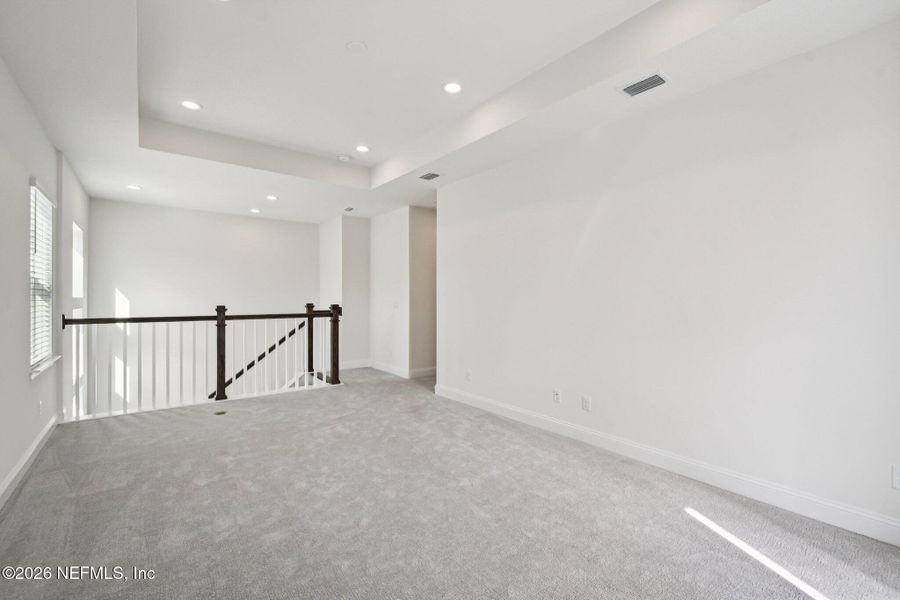 Spacious, unfurnished interior of a new home in Nocatee, Ponte Vedra (Image 27).